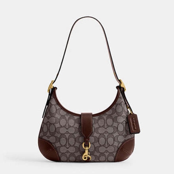 Coach Handbags - Hamptons Hobo Bag In Signature Jacquard